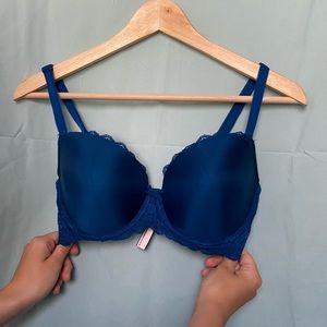 Victoria’s Secret Blue Lace Bra
